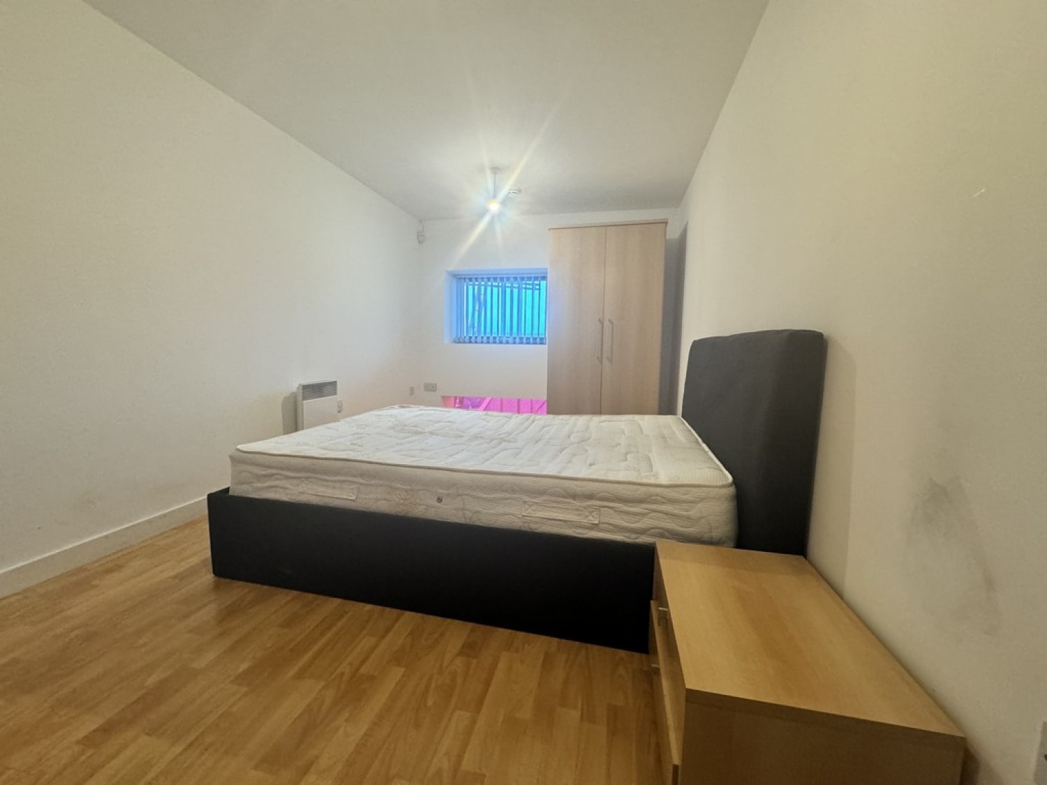 2 bedroom Flat for Letting Lovell House, Leeds City Centre