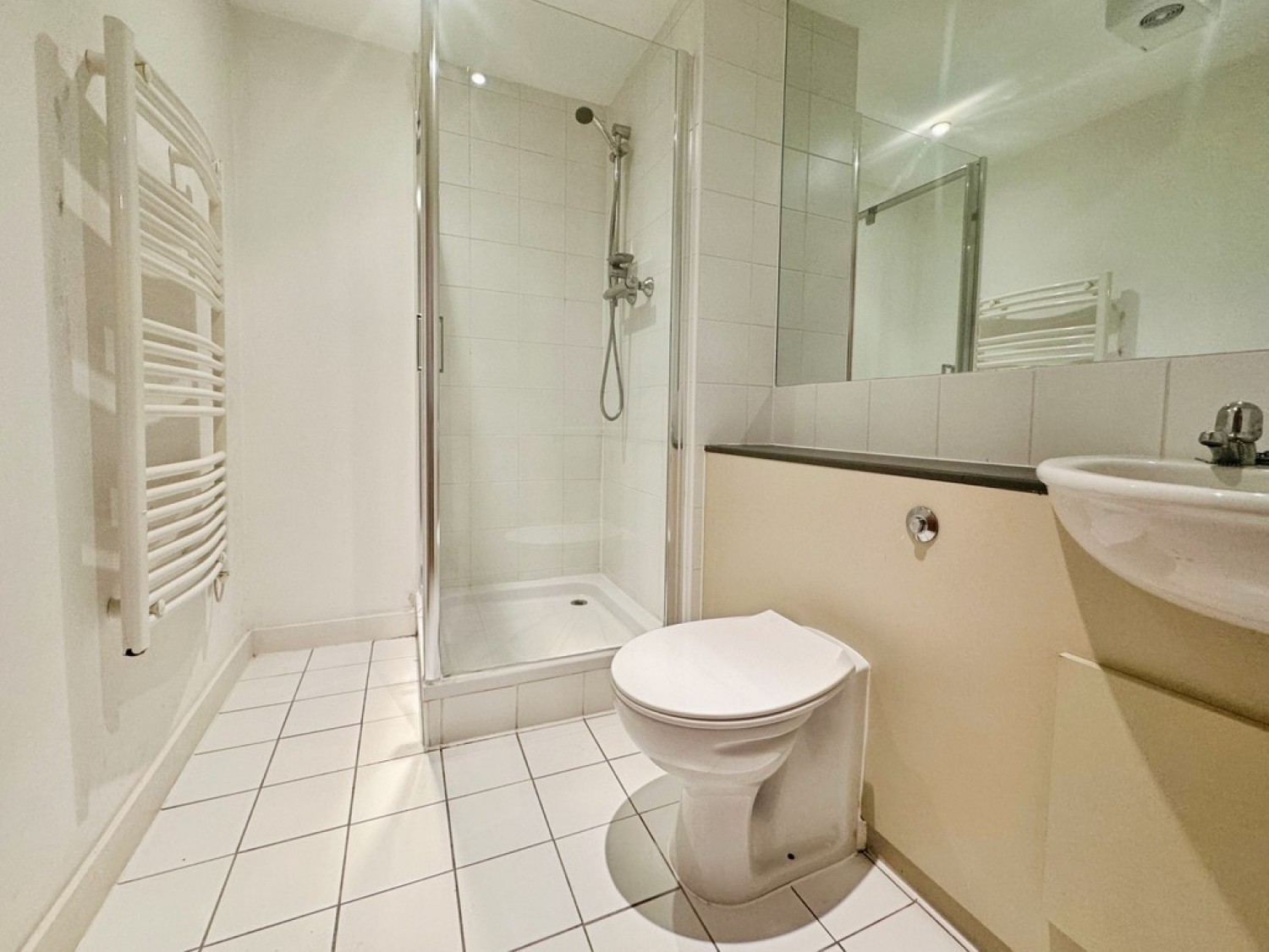 2 bedroom Flat for Letting Lovell House, Leeds City Centre