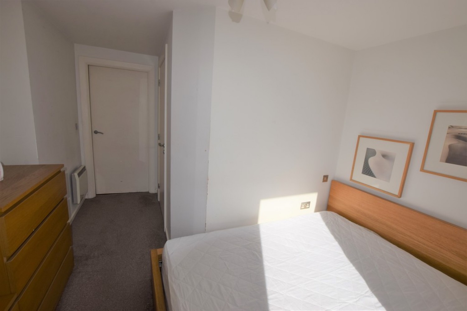 1 bedroom Flat for Letting The Basilica, Leeds City Centre