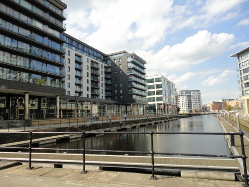 La Salle, Leeds Dock
