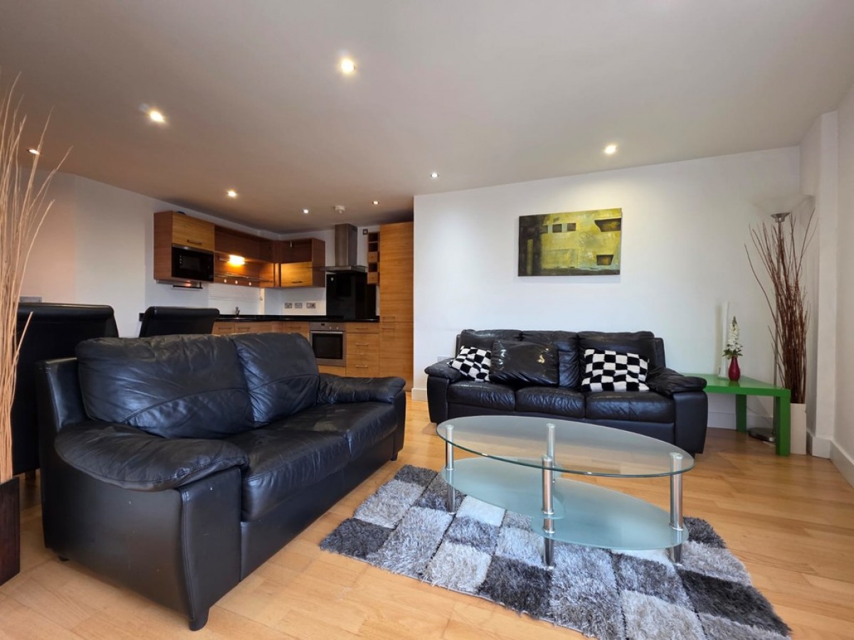 Clarence House, The Boulevard