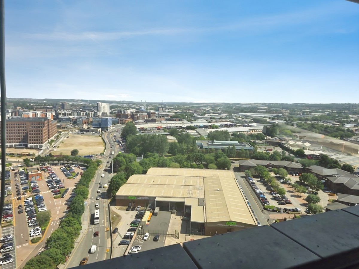 Bridgewater Place, Water Lane