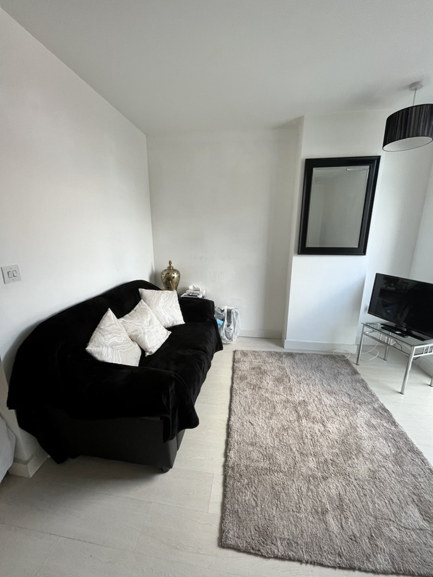 0 bedroom Flat for Letting Manor Mills, Ingram Street