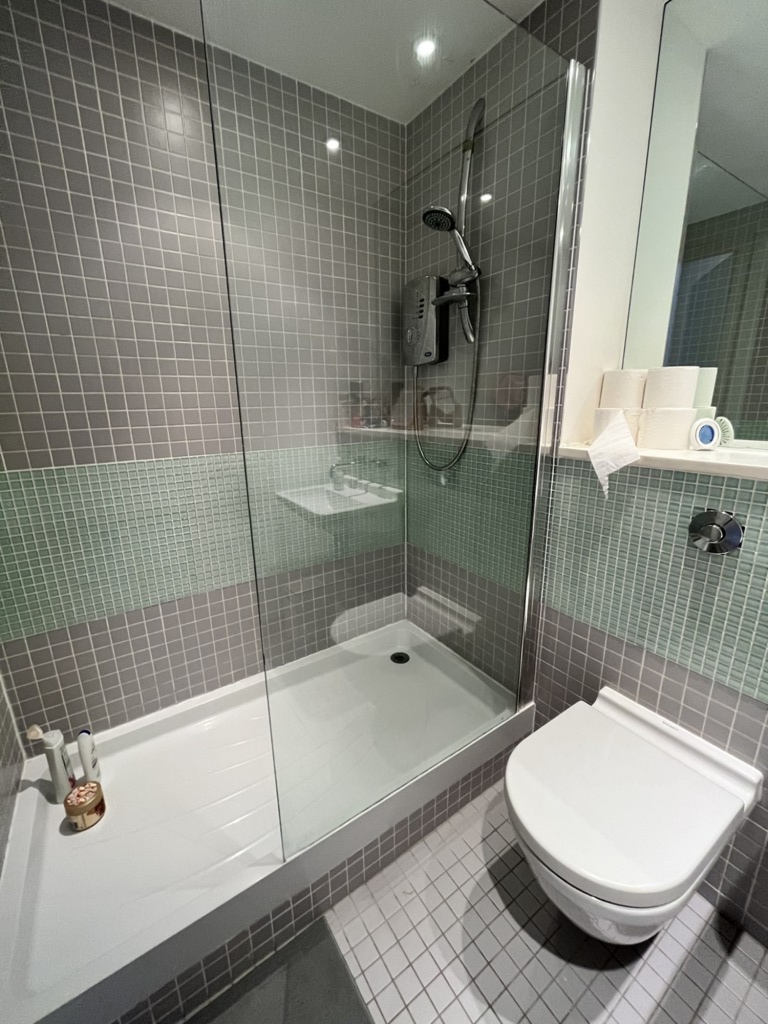0 bedroom Flat for Letting Manor Mills, Ingram Street