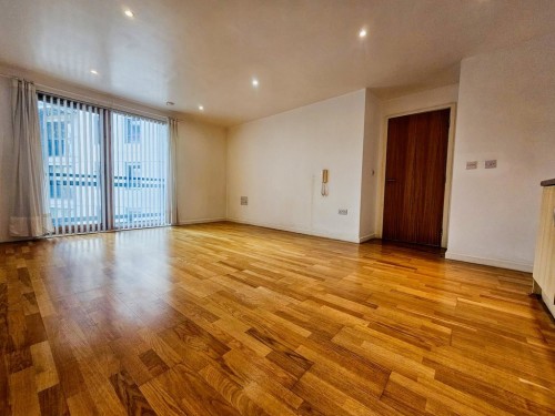 The Gateway East, Marsh Lane