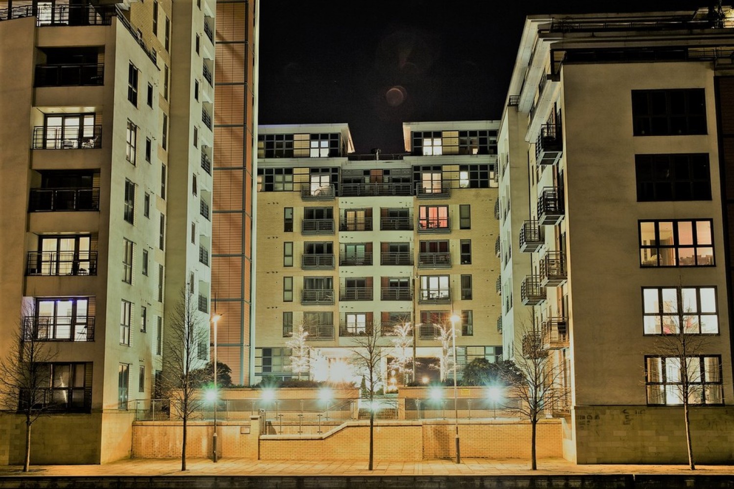 2 bedroom Flat for Letting Admiral Court, Bowman Lane