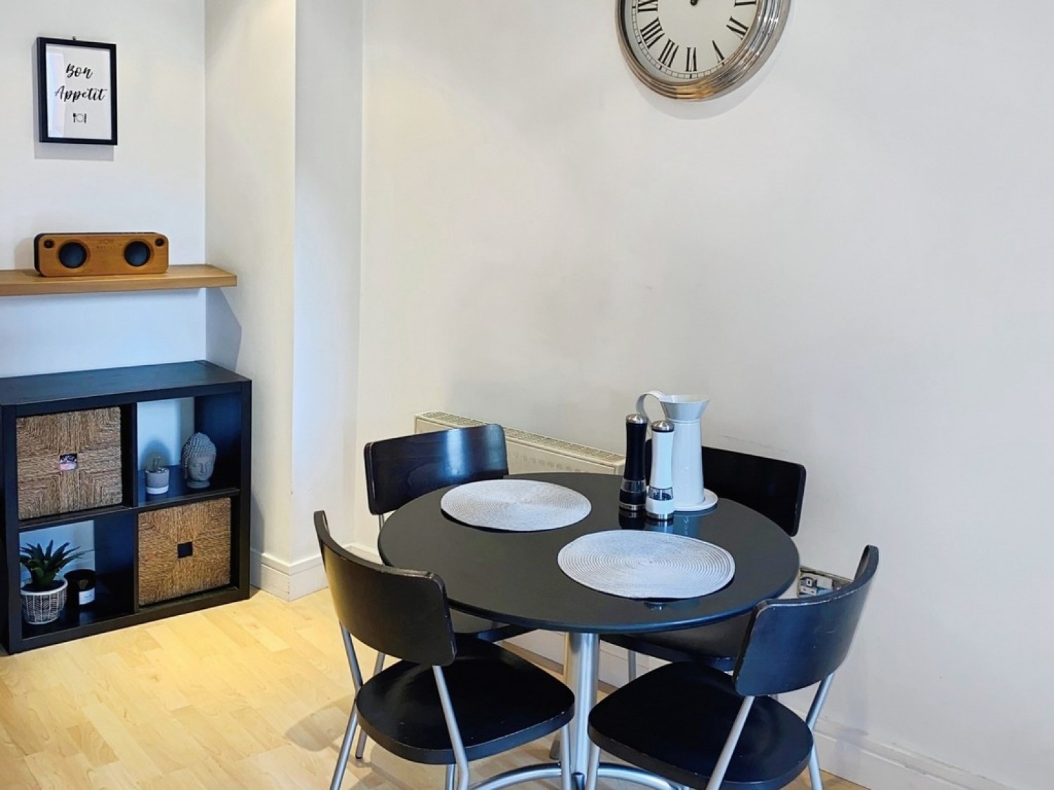 2 bedroom Flat for Letting Admiral Court, Bowman Lane