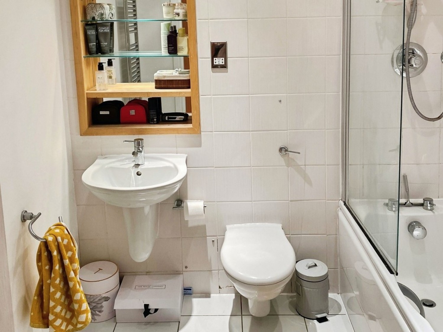 2 bedroom Flat for Letting Admiral Court, Bowman Lane