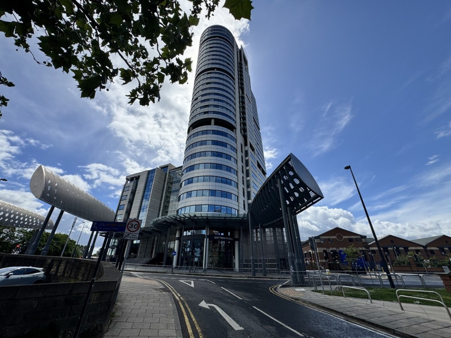 2 bedroom Flat for Letting Bridgewater Place, Water Lane