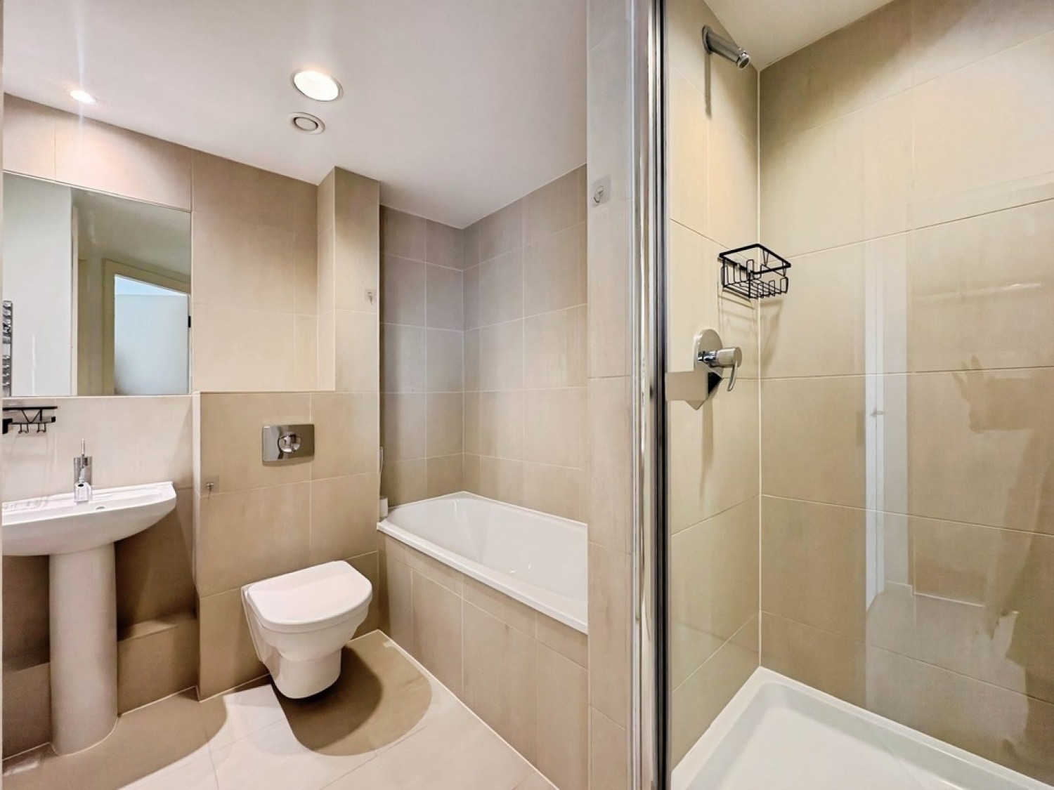 2 bedroom Flat for Letting Bridgewater Place