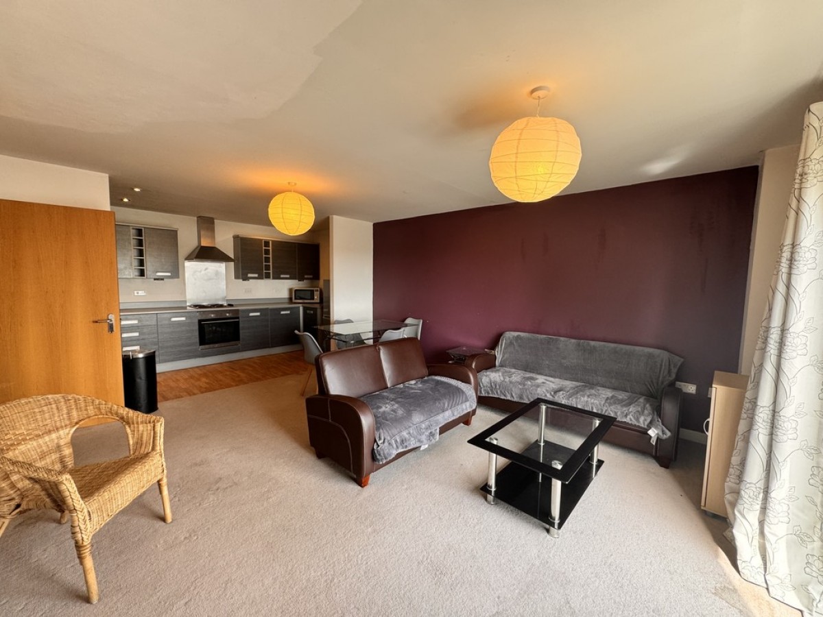 Bouverie Court, Cross Green Lane