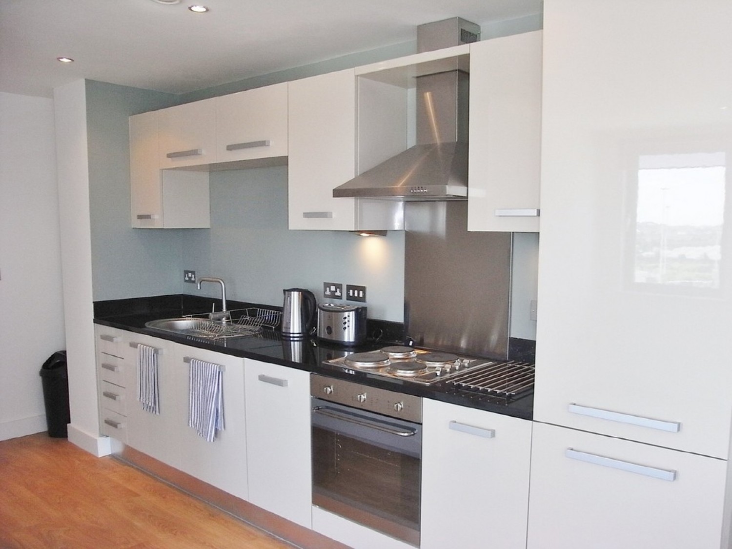 2 bedroom Flat for Letting Echo Central Two, Cross Green Lane