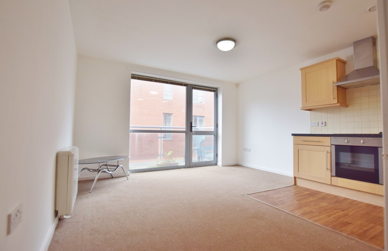 1 bedroom Flat for Letting Ahlux House, Millwright Street