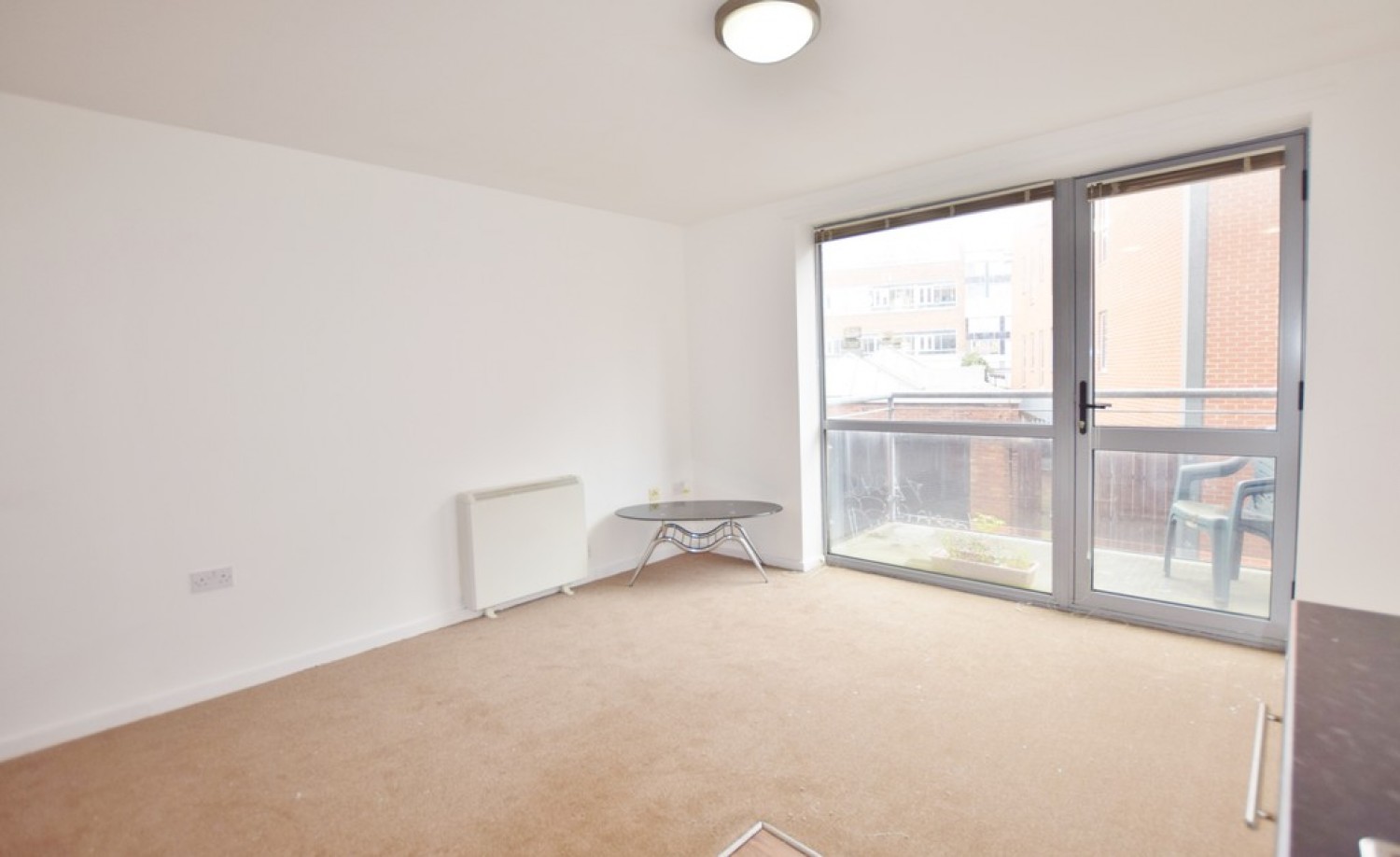 1 bedroom Flat for Letting Ahlux House, Millwright Street