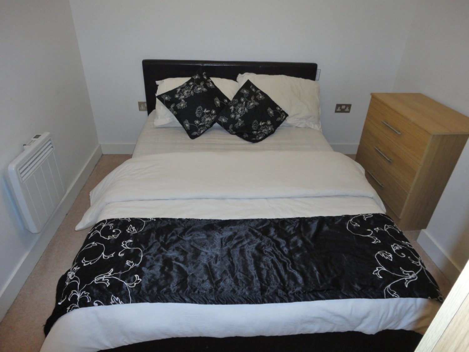 2 bedroom Flat for Letting Echo Central Two, Cross Green Lane