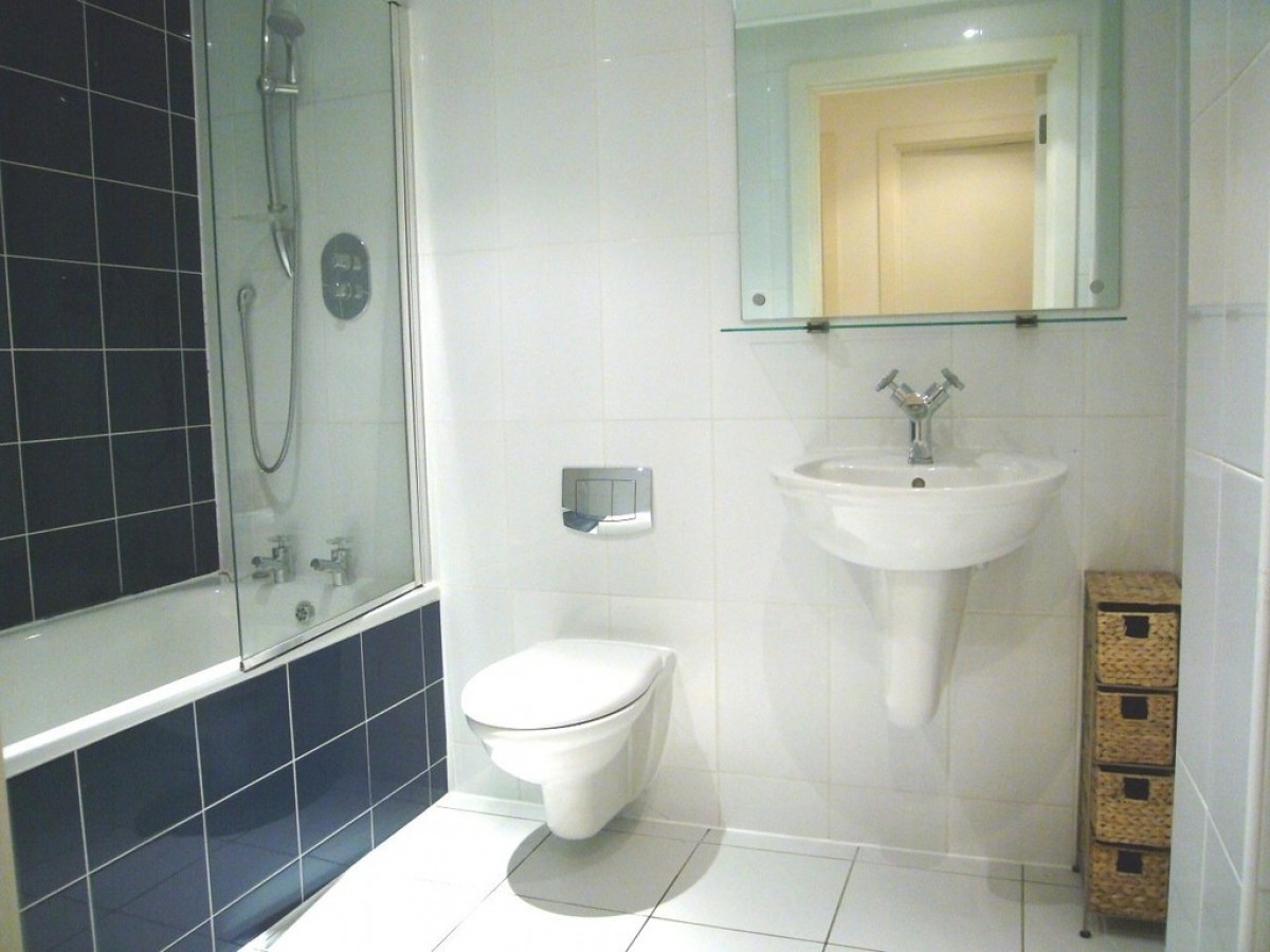 Echo Central Two, Cross Green Lane