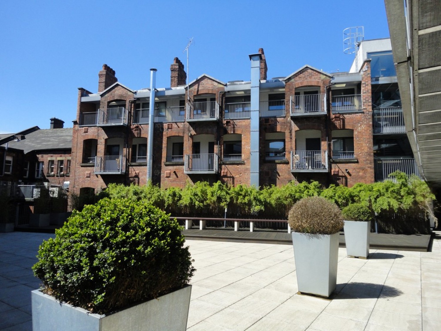 Crown Street Buildings, Crown Street