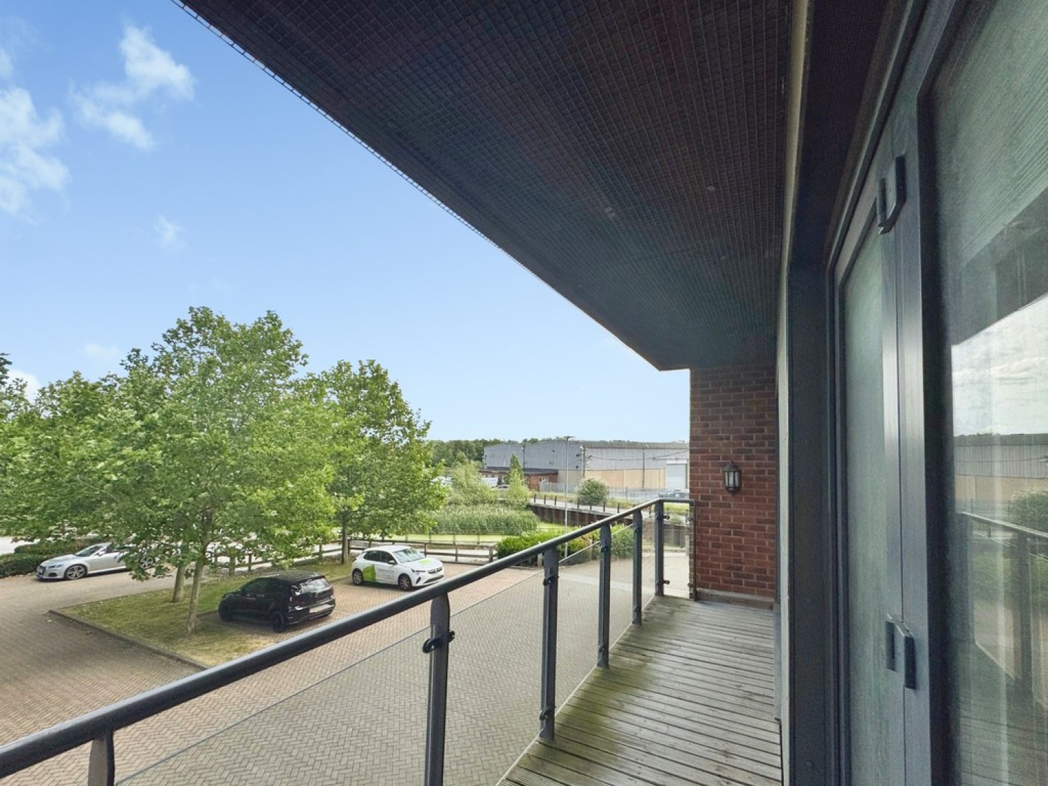 2 bedroom Flat for Letting Cable Place, H2010
