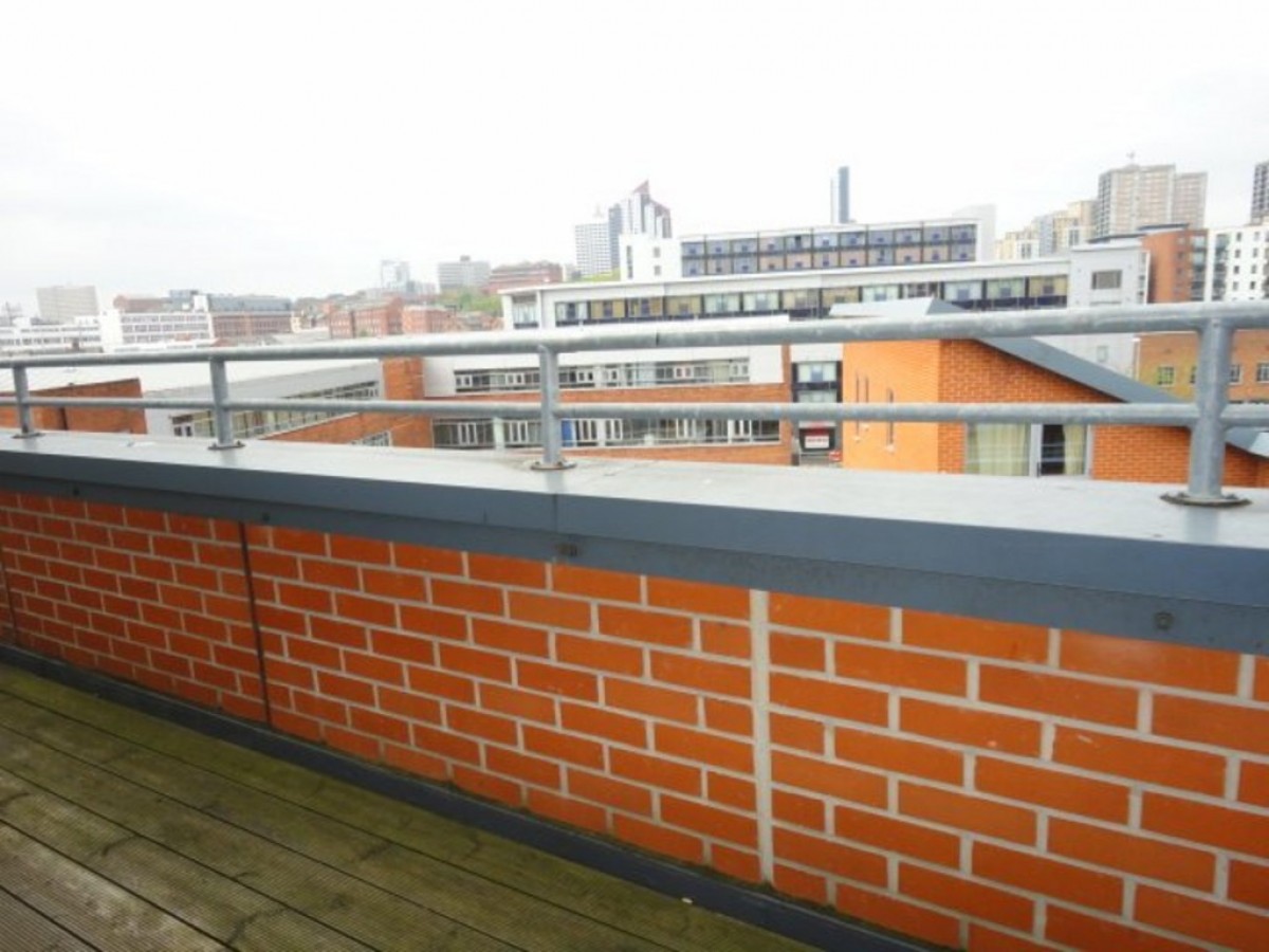 Ahlux House, Millwright Street