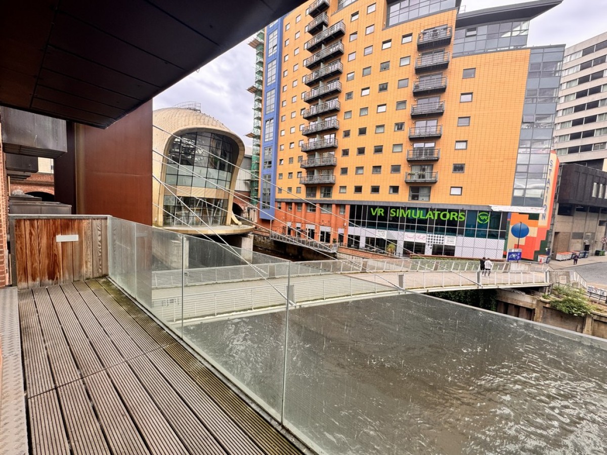 Watermans Place, Granary Wharf