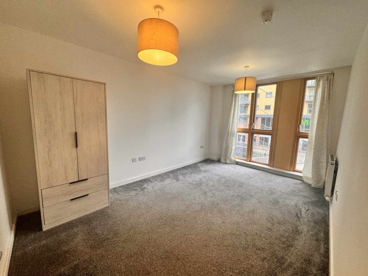 2 bedroom Flat for Letting Watermans Place, Granary Wharf