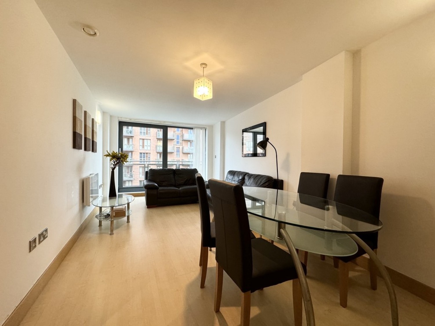 2 bedroom Flat for Letting Blue, Granary Wharf