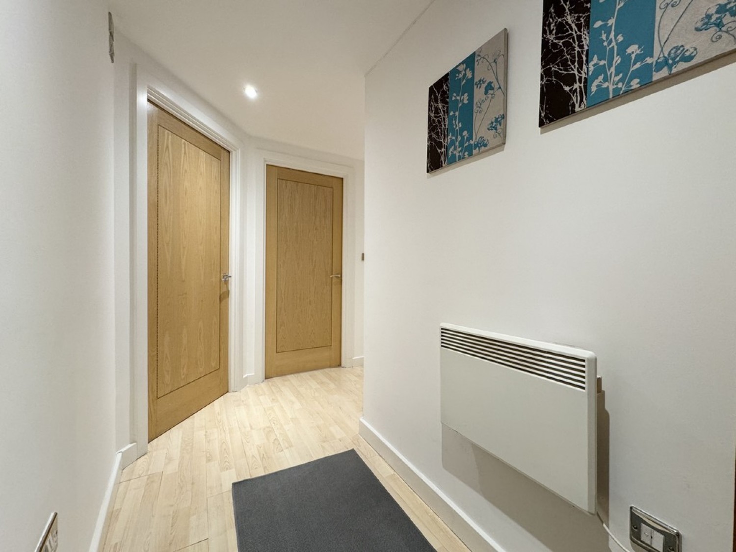 2 bedroom Flat for Letting Blue, Granary Wharf