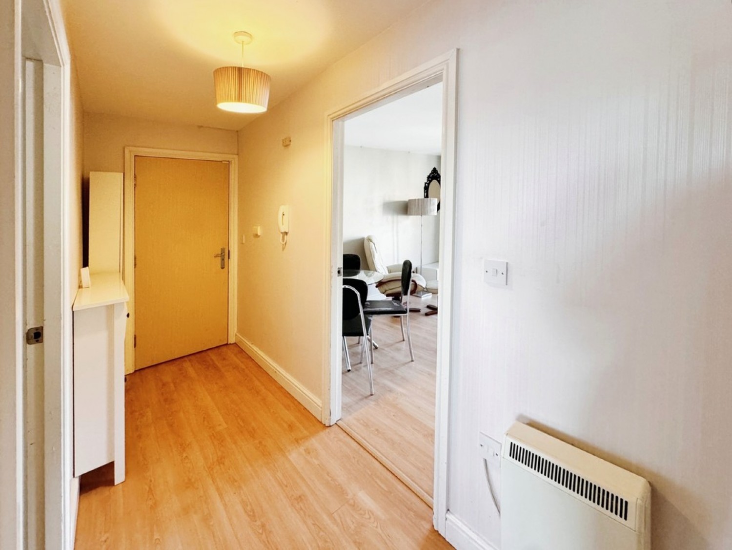 2 bedroom Flat for Letting Admiral Street, Leeds