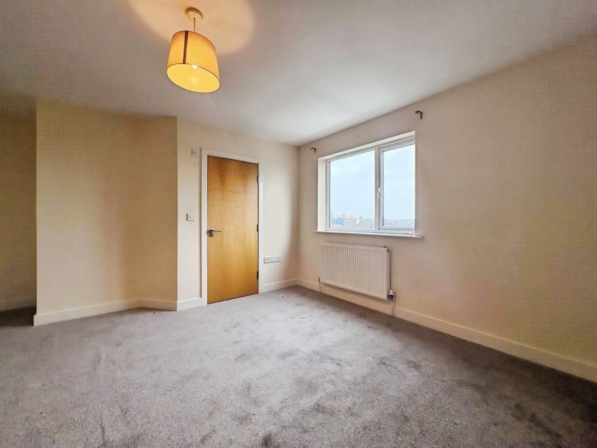 Hunters Court, Hunters Way