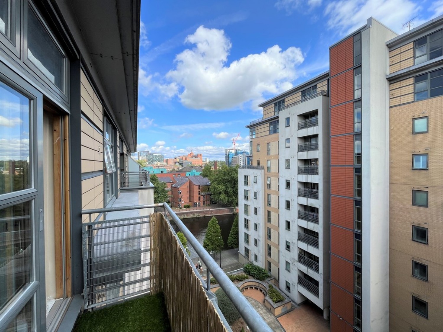 3 bedroom Flat for Letting Regents Quay, Brewery Wharf
