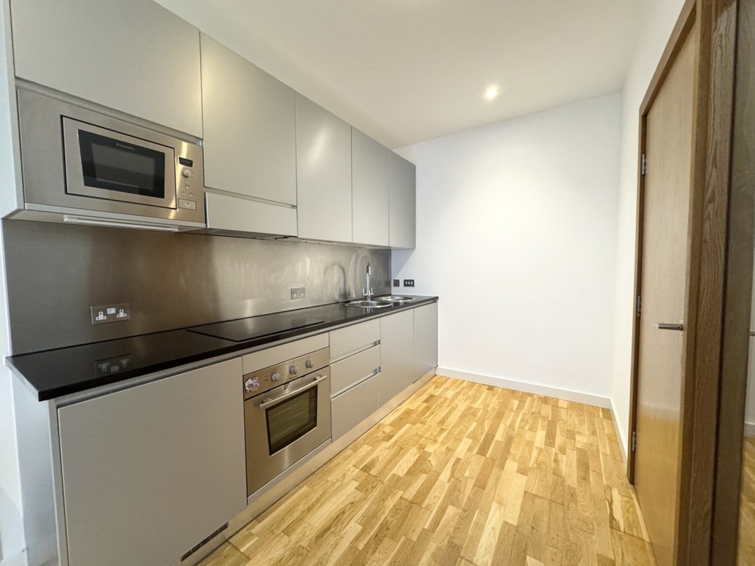 1 bedroom Flat for Letting Roberts Wharf, Neptune Street