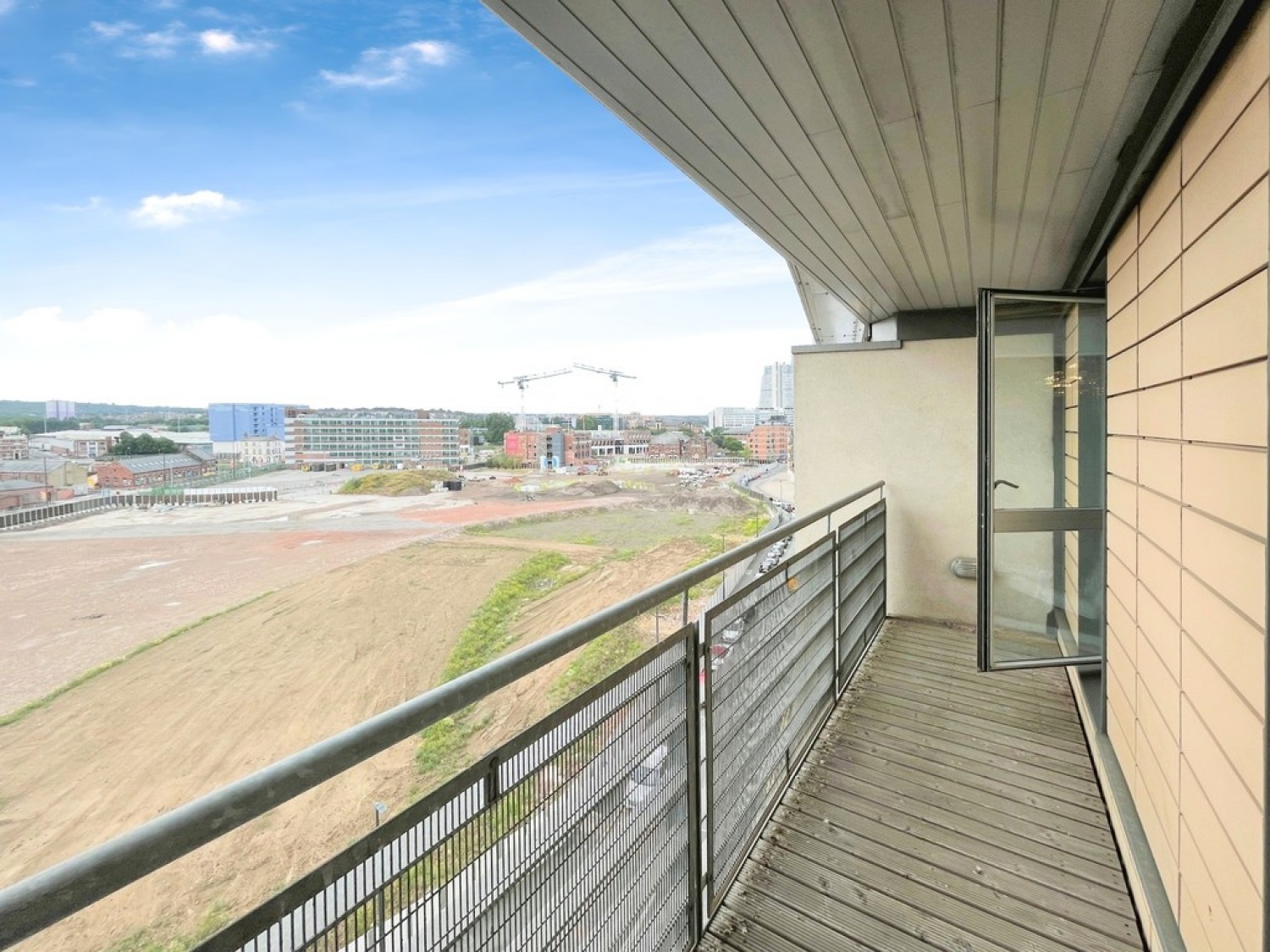 Cromwell Court, Brewery Wharf