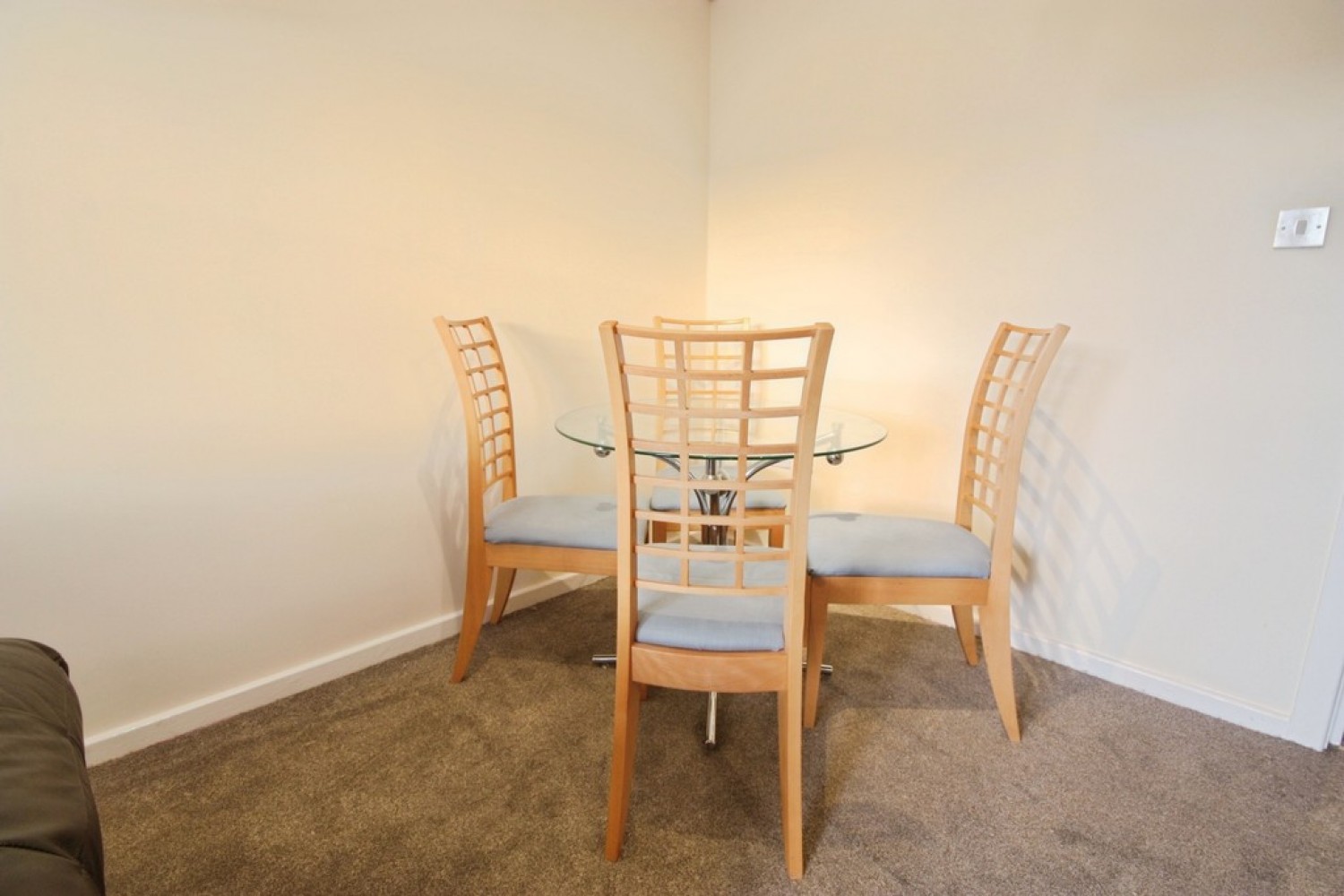 2 bedroom Flat in Miners Mews, Micklefield