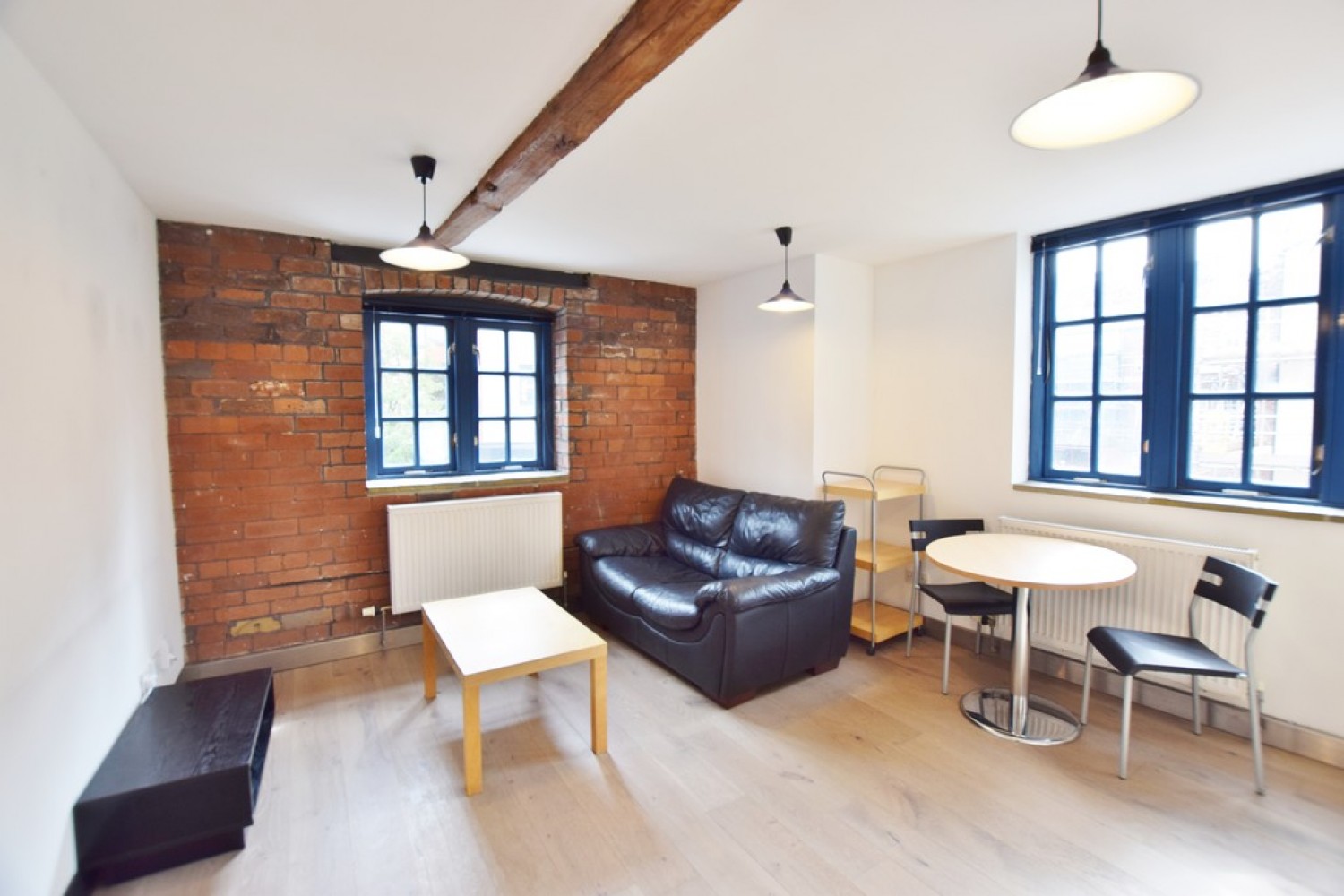 1 bedroom Flat for Letting Simpsons Fold West, 22 Dock Street