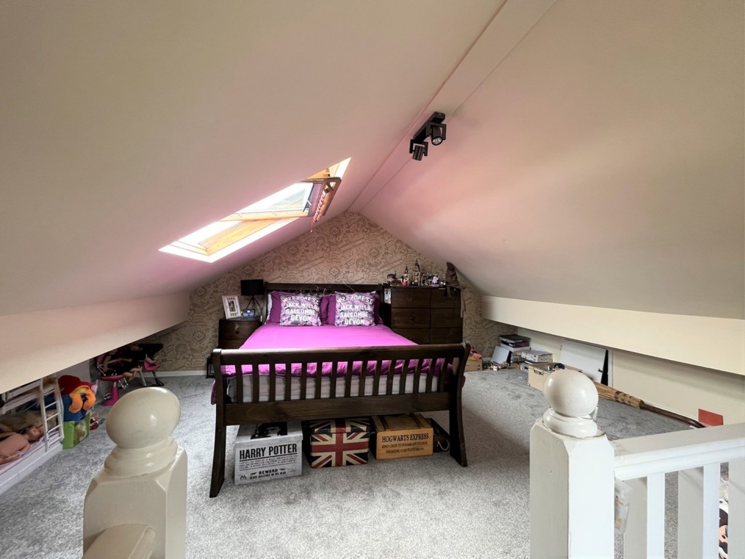 3 bedroom House for Letting Moorgate Road, Kippax