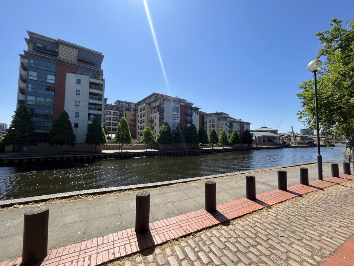 Regents Quay, Brewery Wharf