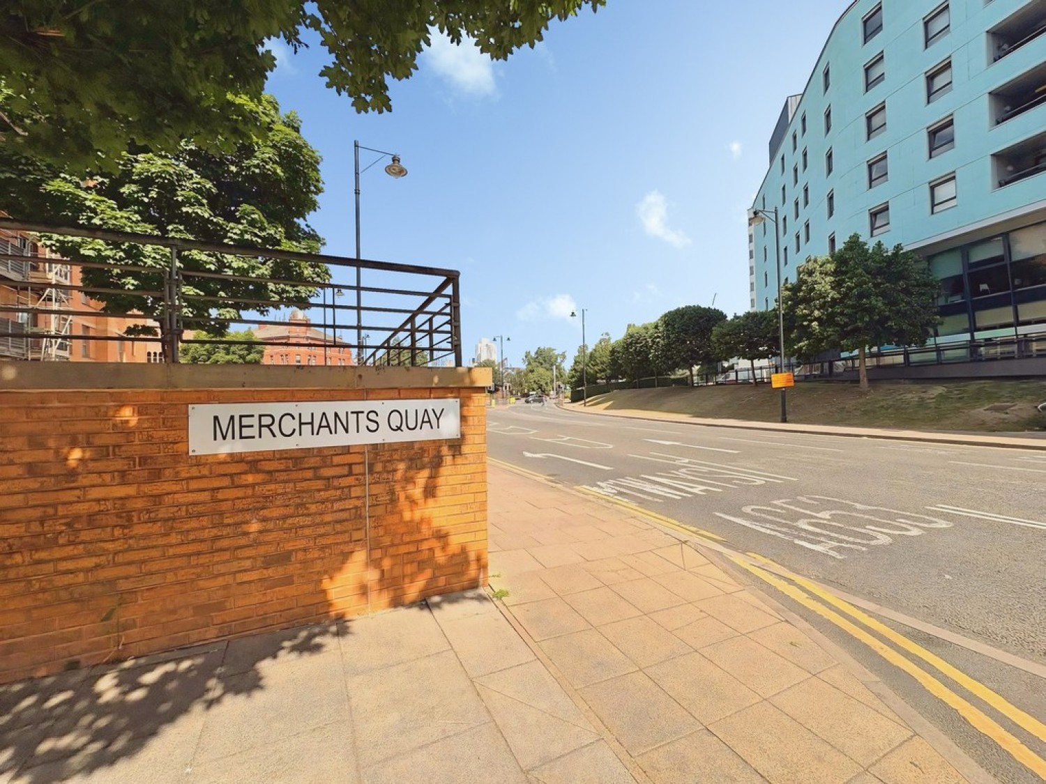 2 bedroom Flat for Letting Merchants Quay, East Street