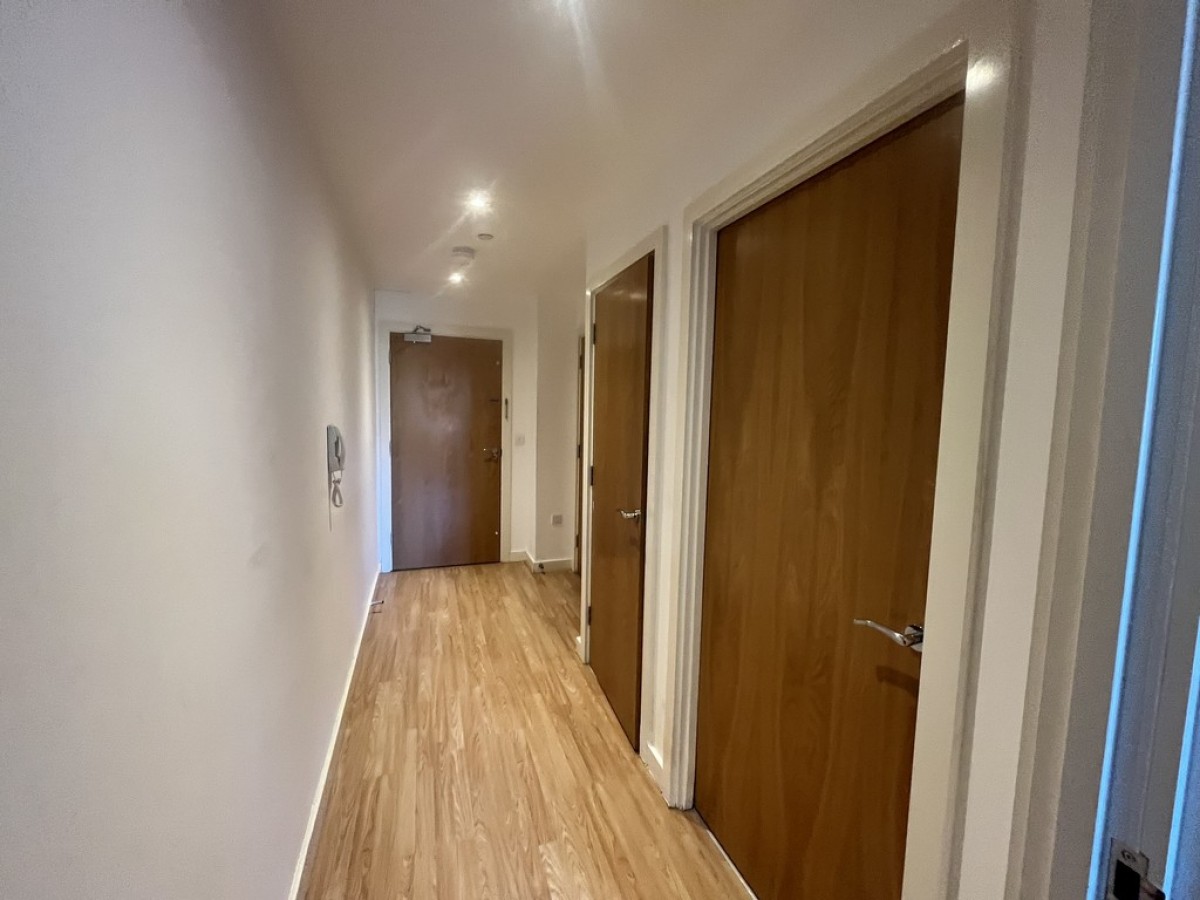 Echo Central One, Cross Green Lane