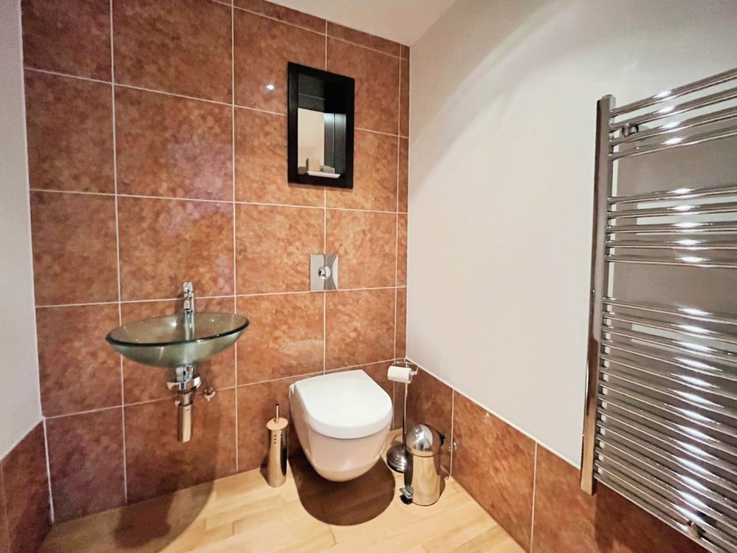2 bedroom Flat for Sale Mcclure House, The Boulevard