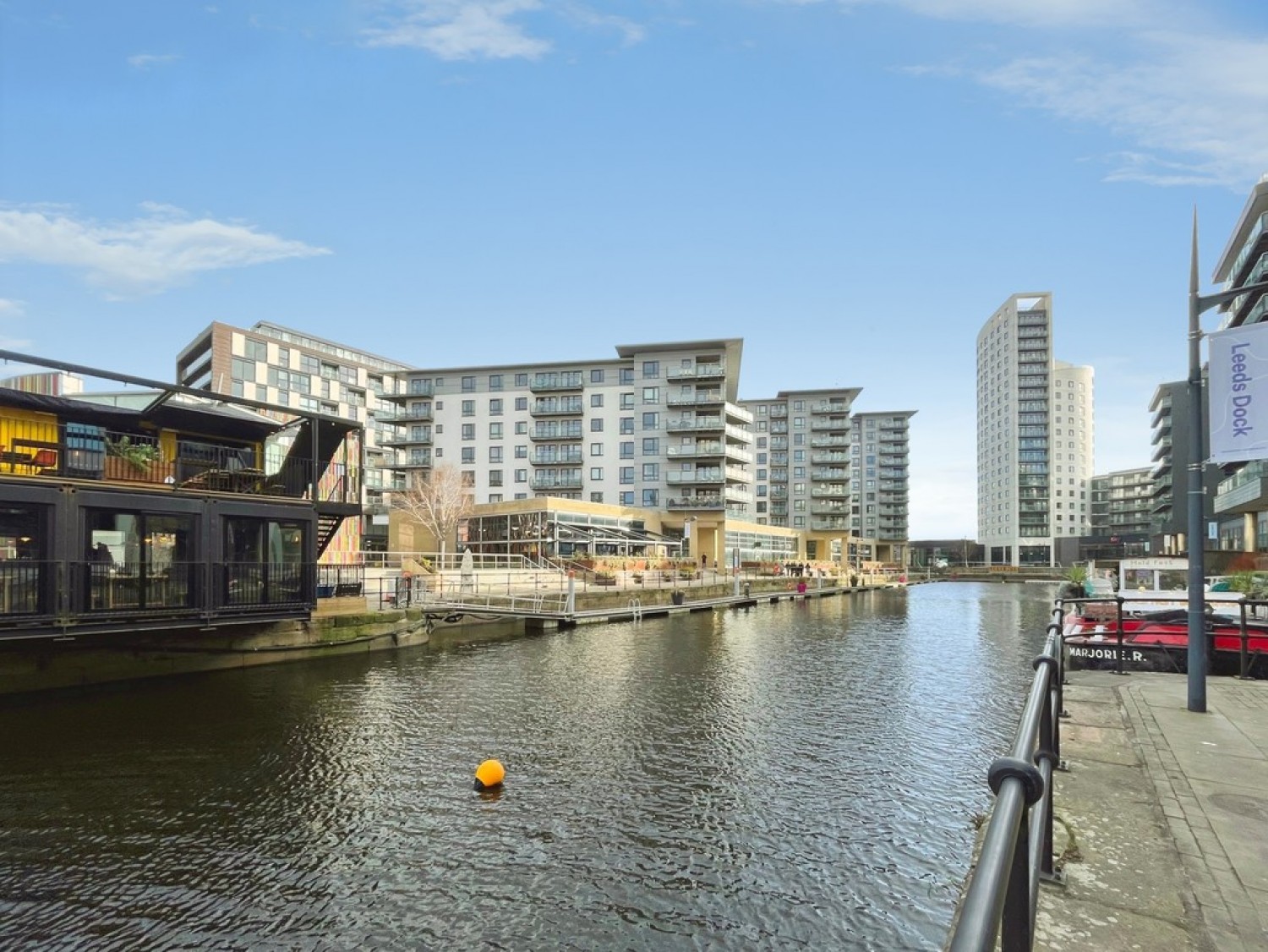 2 bedroom Flat for Sale Mcclure House, The Boulevard