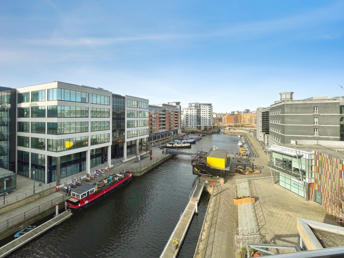 Mcclure House, The Boulevard