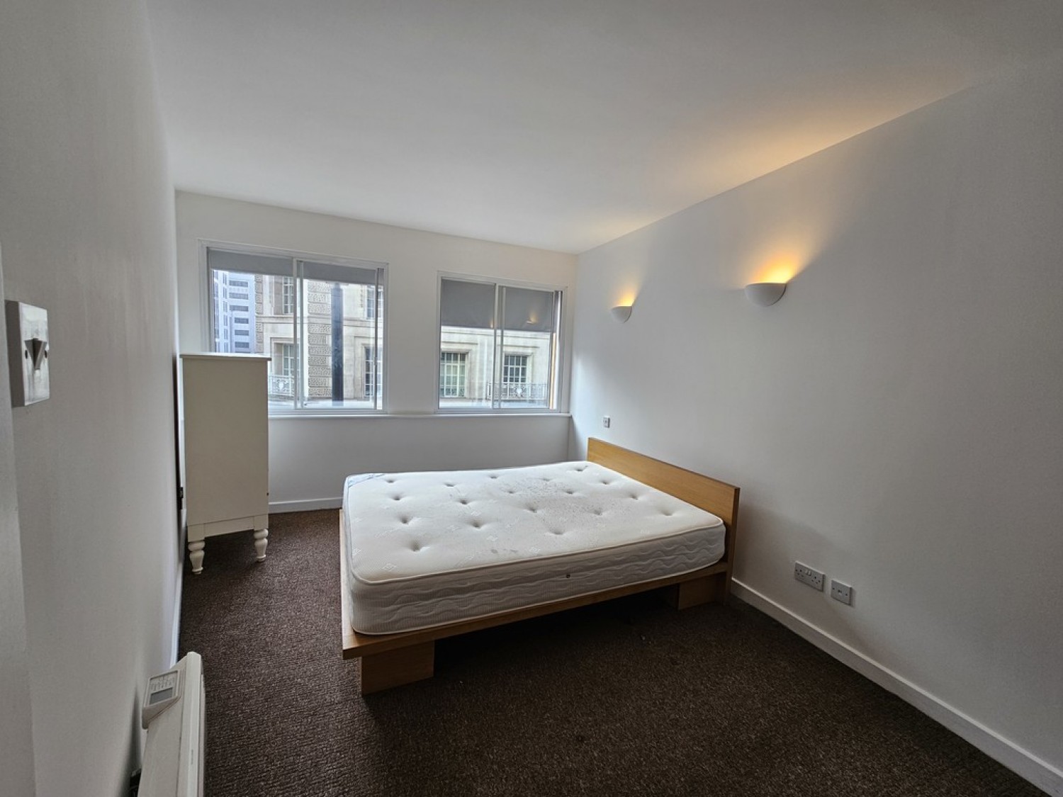2 bedroom Flat for Letting 14 Park Row