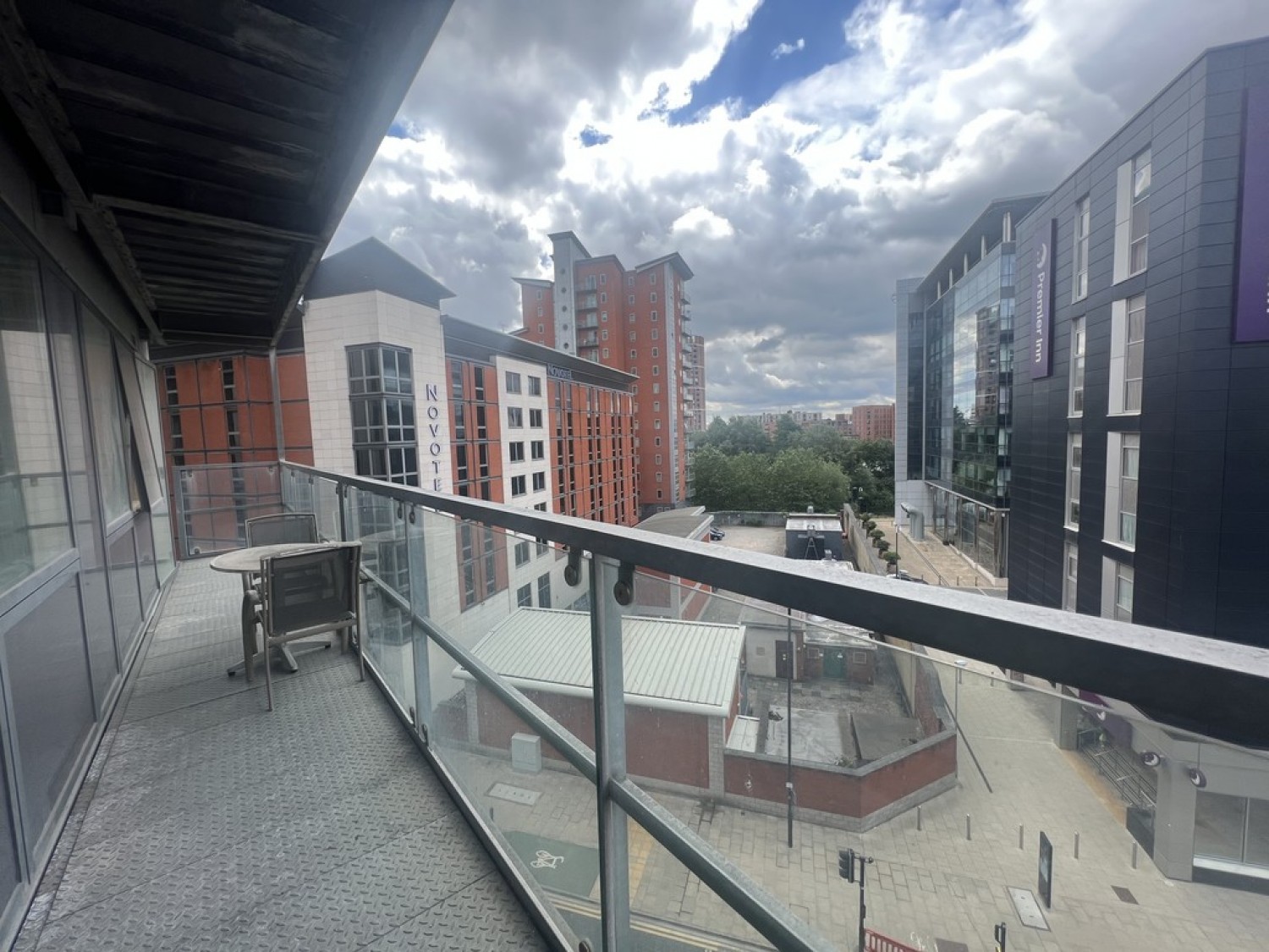 2 bedroom Flat for Letting West Point