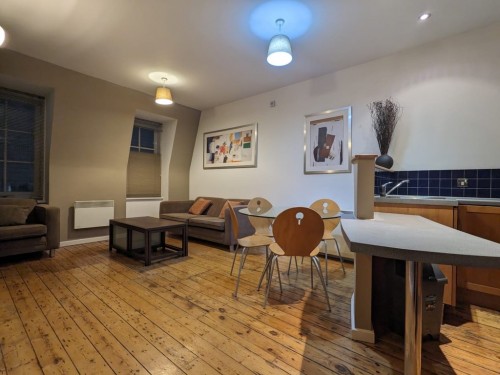 Vassalli House, Central Road