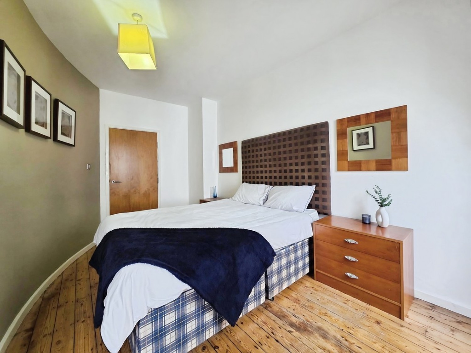 1 bedroom Flat for Letting Vassalli House, Central Road