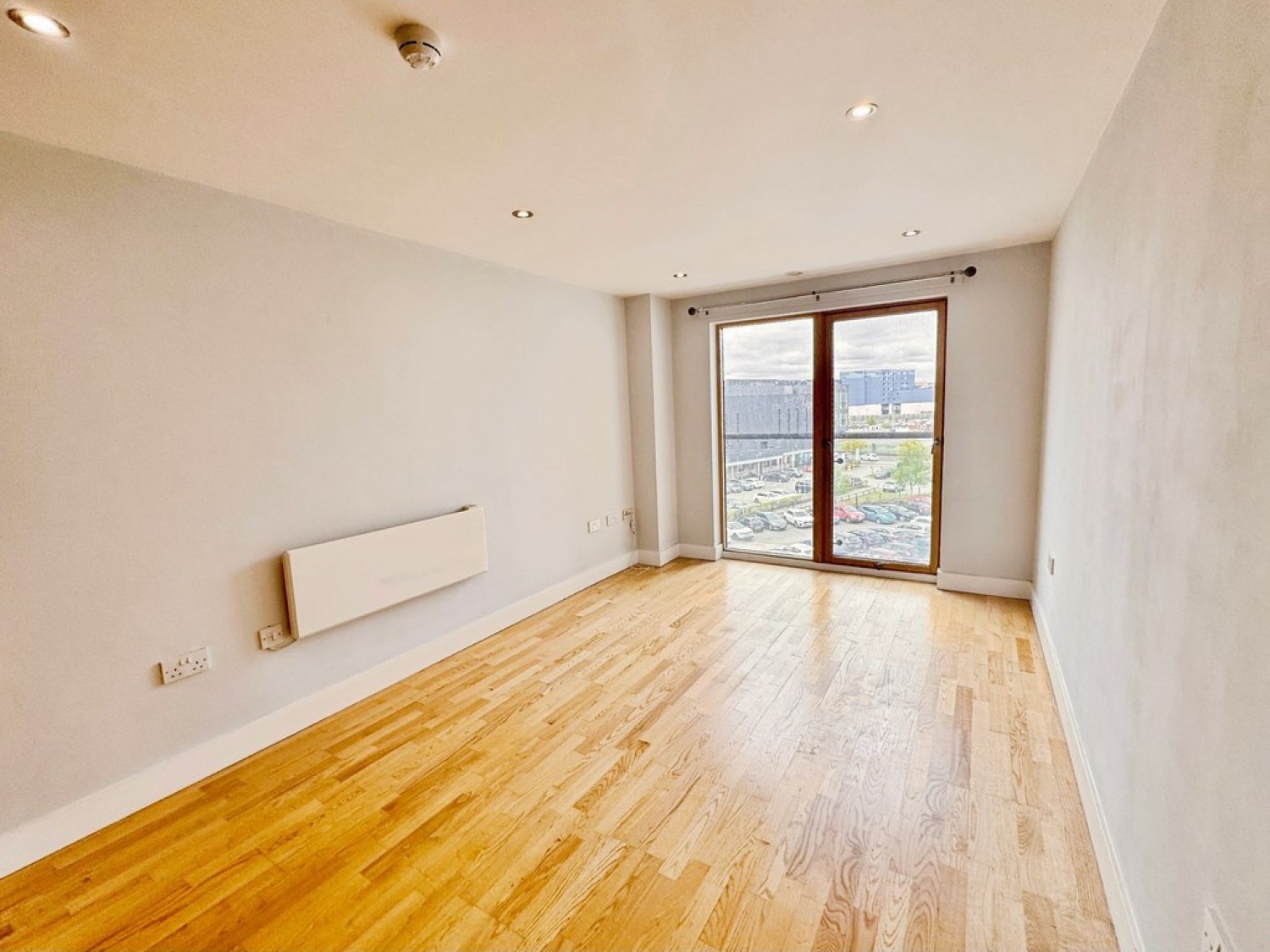 1 bedroom Flat in Mackenzie House