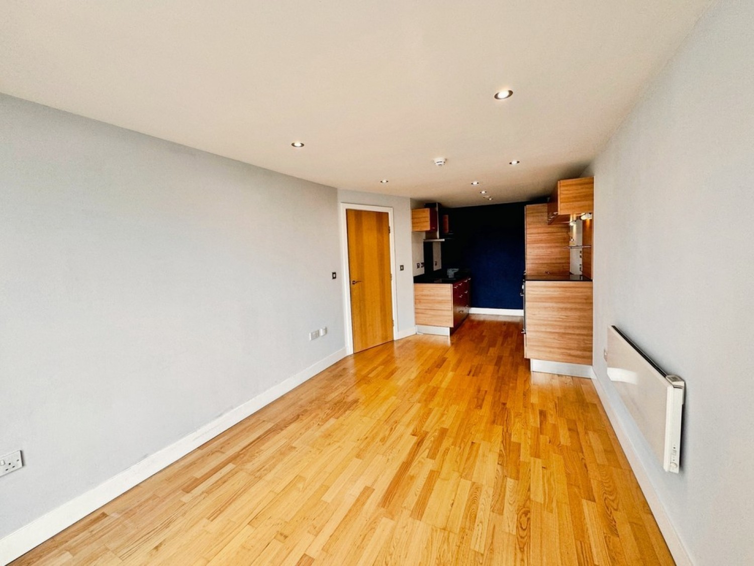 1 bedroom Flat in Mackenzie House