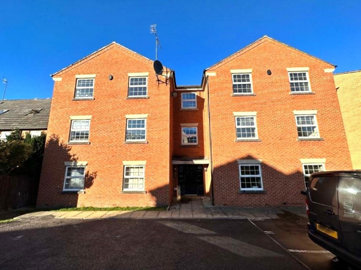 Vienna Court, Churwell