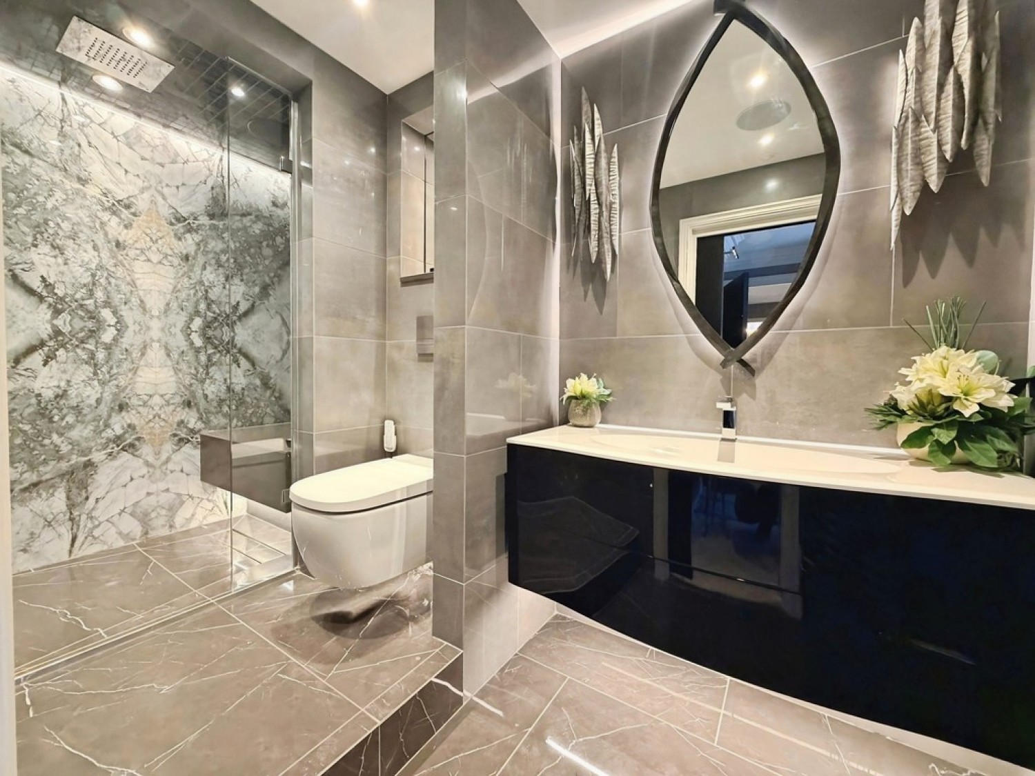 2 bedroom Flat for Sale Regents Quay, Brewery Wharf