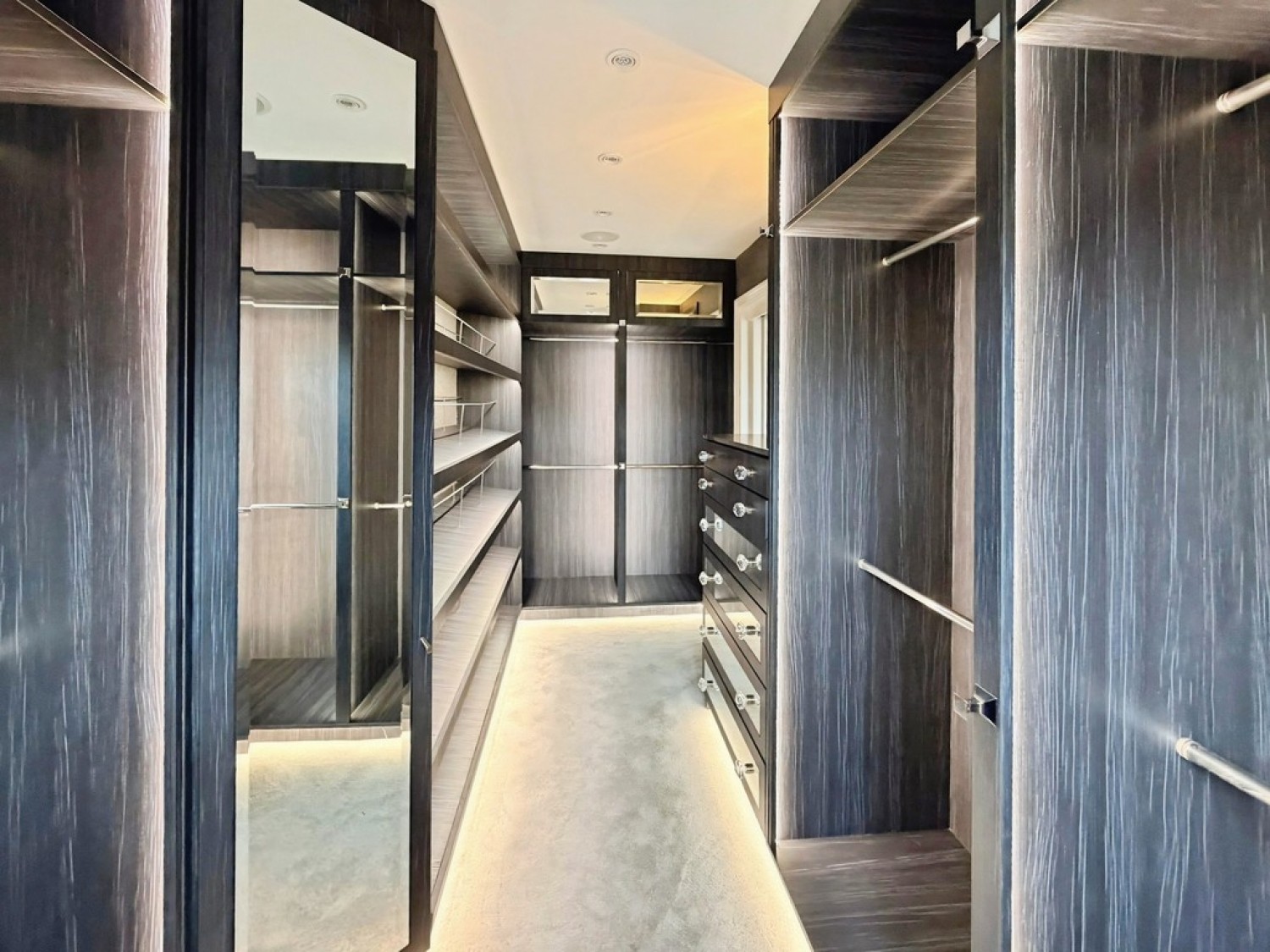 2 bedroom Flat for Sale Regents Quay, Brewery Wharf